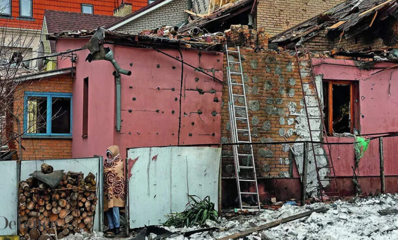 US, Ukraine talk peace; Russia strikes big on Kyiv