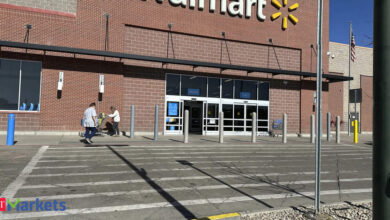 US Stocks: Walmart shares drop after FTC says co agrees to pay 0 million to settle deceptive earnings charges