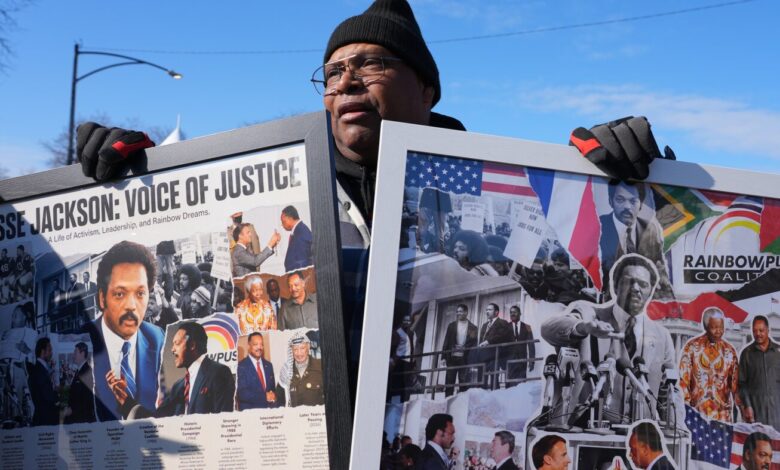 Chicagoans pay respects to Jesse Jackson as cross-country memorial services begin : NPR Chicagoans pay respects to Jesse Jackson as cross-country memorial services begin : NPR