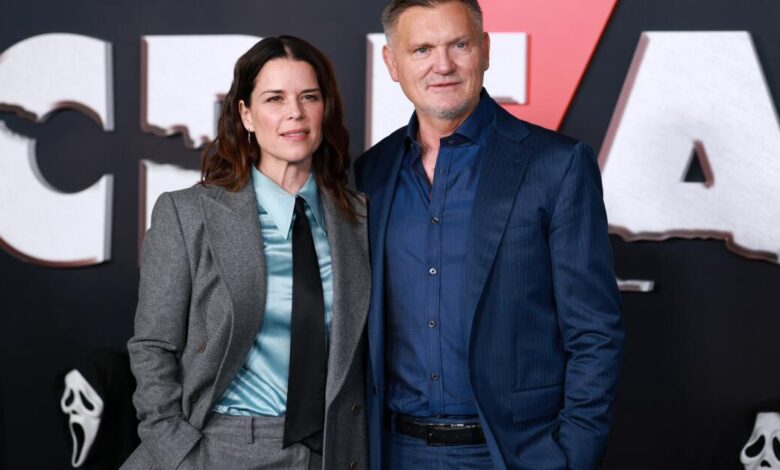 Pro-Palestinian protesters call for boycott at ‘Scream 7’ premiere Pro-Palestinian protesters call for boycott at ‘Scream 7’ premiere