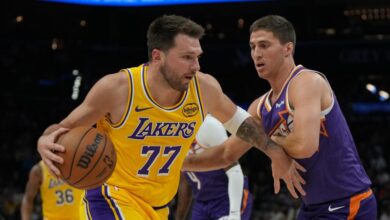 Luka Doncic and Lakers lose third straight on Royce O’Neale’s three