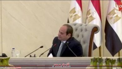 ضابط للرئيس السيسي: ”هوّن على نفسك”.. والرئيس يحبس دموعه: يا رب يقبلني | الأخبار