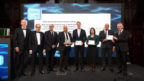 بشهادة Emea FinanceوGlobal Banking &Amp; Markets Africa (Gmb) &Quot;.. البنك الأهلي المصري&Quot; يتصدر القطاع المصرفي المصري في مجال القروض المشتركة والتمويل الهيكلي وتمويل المشروعات 1 1736129714520920250710114001401