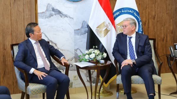 وزير البترول يبحث مع Bp خطط التوسع في مشروعات الغاز واستثمارات البحر المتوسط 1 27631884065927202507221019381938