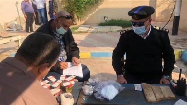 للحد من حوادث الطرق.. حملات مفاجئة للكشف على متعاطى المخدرات بالطرق السريعة بـ أسوان - موقع مصر اليوم الإخباري 1 28381618232610202507090612111211