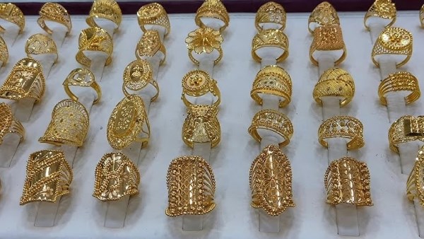 قفز 700 جنيه| مفاجأة جديدة في أسعار الجنيه الذهب وعيار 21 اليوم 1 687552845087202502200830323032