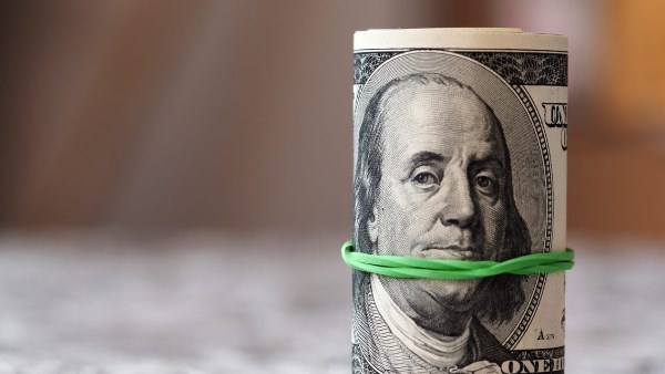 سعر الدولار اليوم الأحد 13 يوليو 2025 في البنوك 1 687552845087202502240638273827
