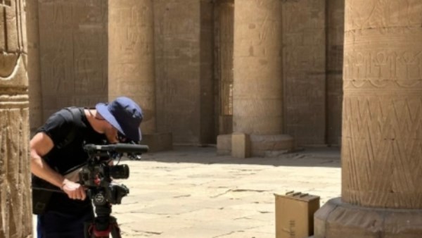 أخبار أسوان: غلق وتشميع للمحال المخالفة.. وشركة فرنسية تصوّر فيلمًا وثائقيًا عن الحضارة المصرية 1 69920097559820250706124509459