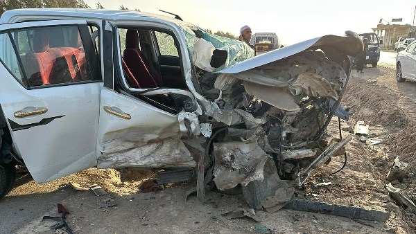 مصرع شخصين وإصابة 3 آخرين من أسرة واحدة في انقلاب سيارة بمطروح 1 7061836067453202507110323372337
