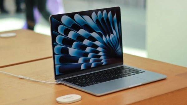 آبل تستعد لإطلاق Macbook منخفض التكلفة بمعالج آيفون 1 7311535884578202507020318131813