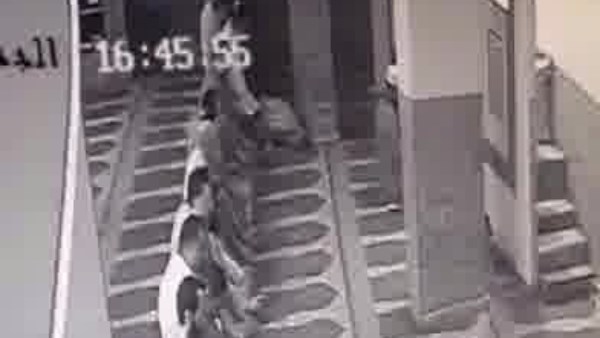 حسن الخاتمة.. وفاة مصلٍ التشهد الأخيرة من صلاة الفجر بمسجد الرحمن بالكوثر في الغردقة 1 7701525140246202507060637143714