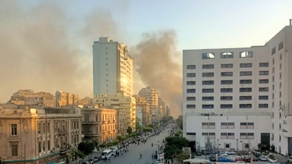 سبب عدم تأثر خدمات الاتصالات بحريق سنترال رمسيس.. اتصالات النواب تجيب 1 776150159032220250707075406546