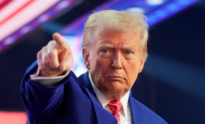 ترامب يدرس سيناريوهات التحرك العسكري المحتمل ضد فنزويلا 1 elaosboa84261