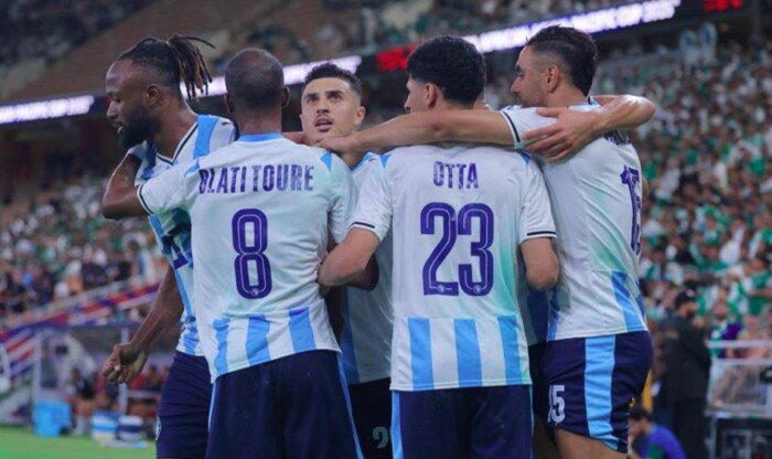 1758925781 elaosboa74810