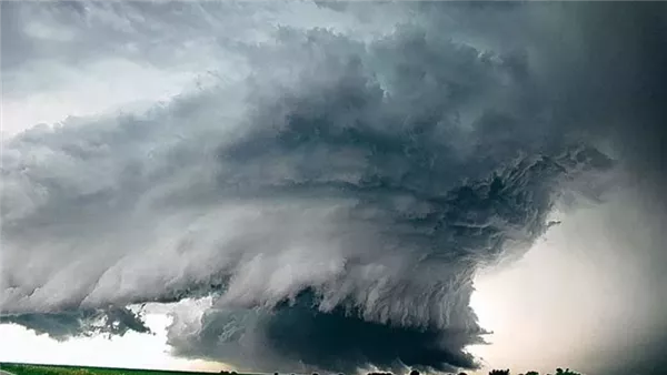 مصرع شخصين في إعصار فونج-وونج بالفلبين وإلحاق أضرار كبيرة بمئات المنازل 1 elaosboa13049.webp