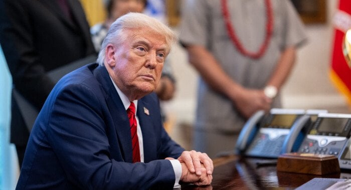 اللحوم والقهوة والفواكه.. ترامب يخفض الرسوم الجمركية على بعض المنتجات 1 elaosboa27895