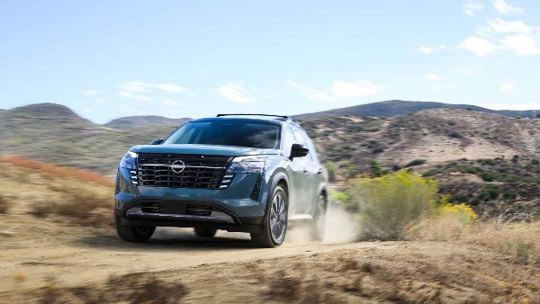 رسميًا .. إطلاق نيسان باثفايندر 2026 فيس ليفت الجديدة 1 6221468369110202511130929302930