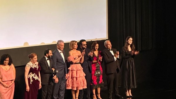 محمود حميدة وشيرين وهنا شيحة في العرض الأول لفيلمهم "شكوى رقم 713317" بمهرجان القاهرة 1 657117777041202511150649404940