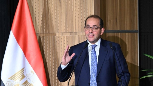 6781977767047202412150355475547