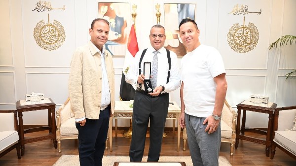 7663982982202511271225322532