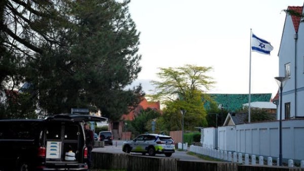 7691773856806202511120315111511