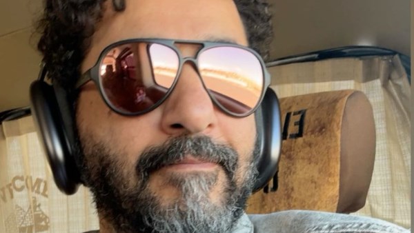 بالكاجوال.. أحمد حلمي يتألق في أحدث ظهور.. شاهد 1 774952629664202511151054555455