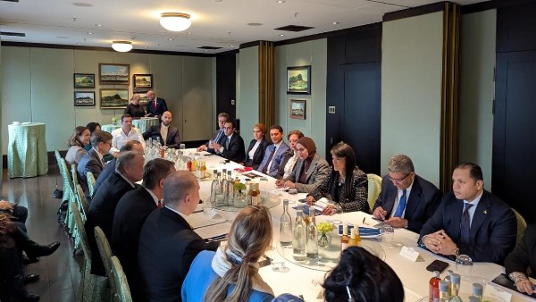 823677143272202511190533113311