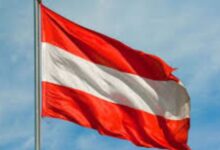 8351016650636202511100452165216