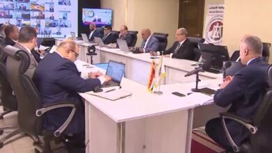 رغم وفاة شقيقه.. رئيس لجنة بالفيوم يرفض ترك مكانه فى الإشراف على العملية الانتخابية 6 8686492210120251110020510510