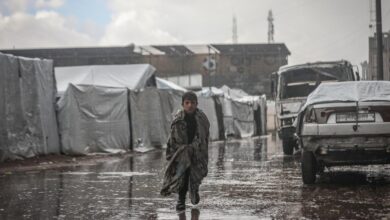 أغرقت الأمطار خيامهم.. المنخفض الجوي يفاقم معاناة 1.5 مليون نازح بغزة 5 GettyImages 2246086422