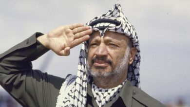 ياسر عرفات في بيروت: أسرار تُكشَف للمرة الأولى وحذر مبكر من "البيجر" 5 GettyImages 50365039