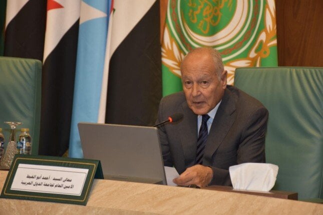 أبو الغيط يتوجه إلى الصين في زيارة رسمية 1 elaosboa06895