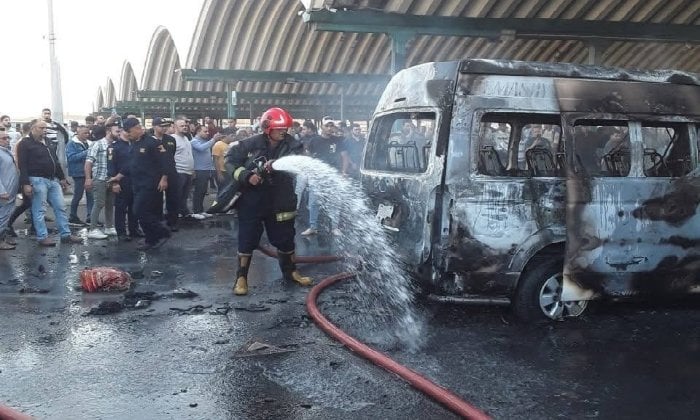 السيطرة على حريق سيارة ميكروباص بالإسكندرية دون إصابات 1 elaosboa07586