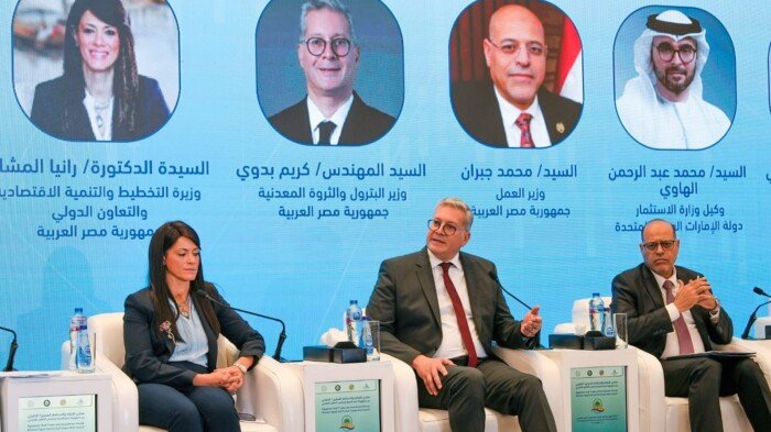 كريم بدوي: مصر تمتلك بنية تحتية قوية في مجال البترول والغاز 1 elaosboa36870