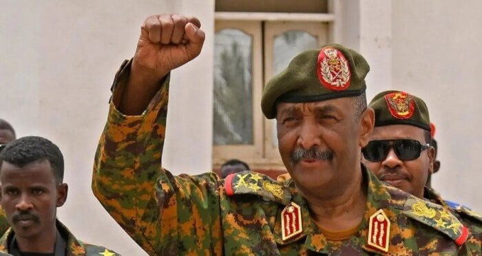 عاجل | «البرهان» يعلن التعبئة العامة للجيش السوداني بولاية الجزيرة 1 elaosboa48962