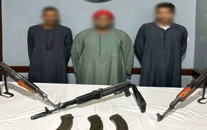 بعد فوز مرشحهم بعضوية مجلس النواب.. القبض على أنصار برلماني بتهمة إطلاق أعيرة نارية بقنا 1 elaosboa52041