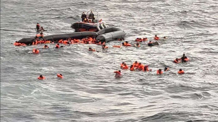 ارتفاع حصيلة ضحايا حادث غرق قارب قرب الحدود بين ماليزيا وتايلاند إلى 11 قتيلا 1 elaosboa61430