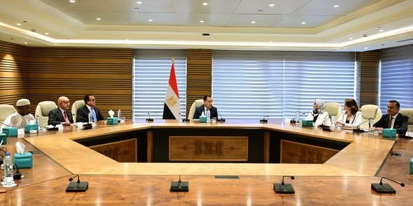 مدبولي يلتقي وزراء الصحة والتعليم ببعض الدول المشاركة في مؤتمر العالمي للسكان والصحة والتنمية البشرية 1 elaosboa70563 1