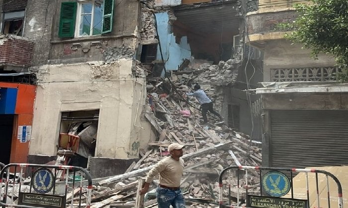 «البترول» توجه شركة تاون جاس بمتابعة حادث انهيار عقار إمبابة 1 elaosboa79543