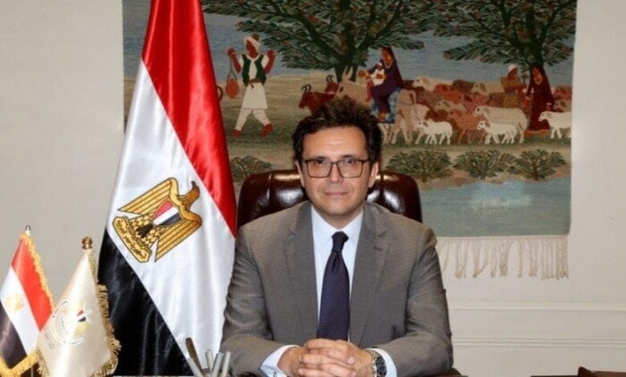 وزير الثقافة يتابع الحالة الصحية لطلاب أسوان بعد حادث أتوبيس المشاركين في أسبوع «أهل مصر» بالإسماعيلية 1 elaosboa84069