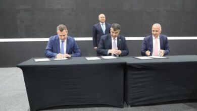 كامل الوزير يشهد توقيع عقد إدارة وتشغيل شبكة القطار الكهربائي السريع 6 elaosboa87692
