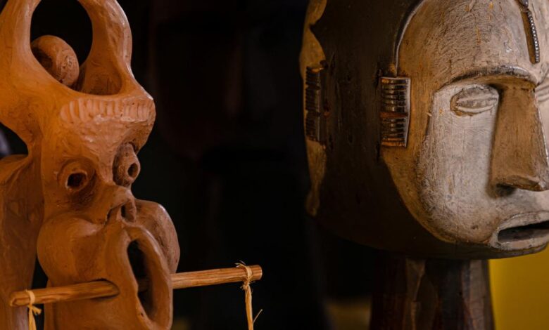 يضم أكثر من 40 ألف قطعة أثرية.. معرض بمتحف بريطاني لآثار إفريقية منهوبة 1 2025 12 19T193110Z 483142320 RC24HIA9F2M9 RTRMADP 3 BRITAIN MUSEUM AFRICA