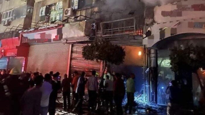 السيطرة على حريق هائل داخل محل ملابس بمدينة الخصوص 1 elaosboa87035