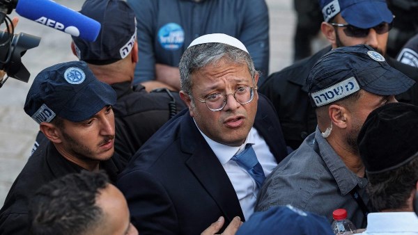 59043188569120260120040438438