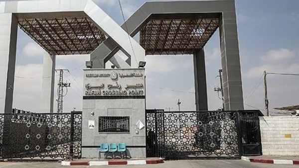 بحضور ممثلي الاتحاد الأوروبي ومصر .. فتح معبر رفح خطوة حسّاسة في مسار إعادة الحياة 1 8351016650636202510150818541854