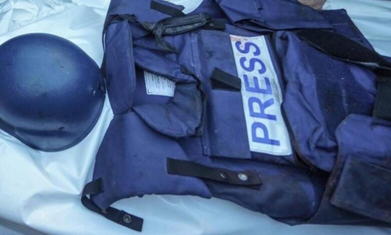 thumbs b c 2a4c47cbb2b6dbee1a81fcb93885e6a9 0