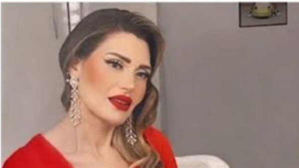 فستان بمليون جنيه.. إطلالة دينا طلعت تثير الجدل 1 594677143268202602011131533153