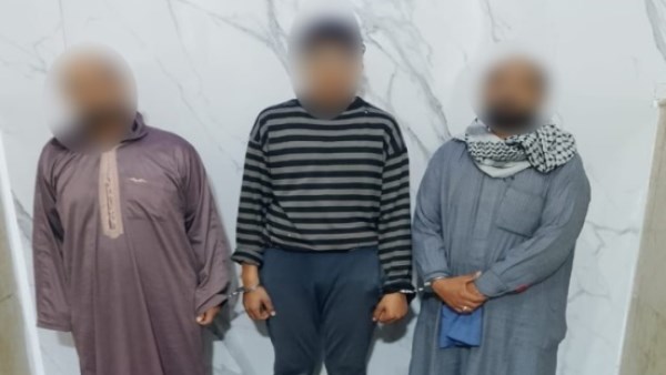 القبض على المتهمين بالتعدي على صاحب محل في البحيرة 1 728752937161202602010531443144