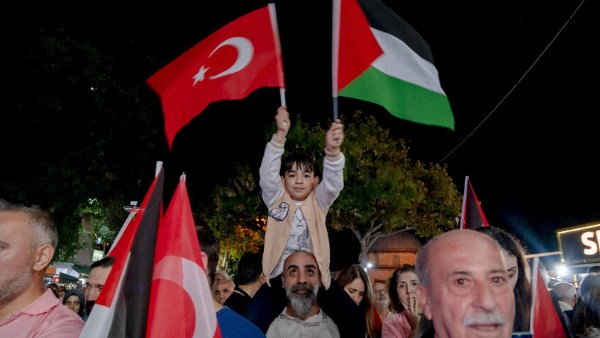 823677143272202602011046474647