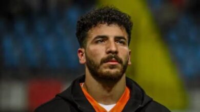 كنت رأس حربة قبل حراسة المرمى ووالدتي استلفت عشاني 7 855427215957202602031244584458